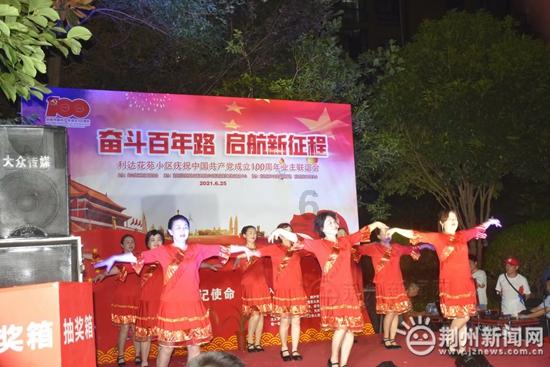 消息称纳斯达克拟裁员数百人